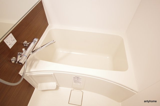 スプランディッド難波SOUTH 仲介手数料無料の浴室