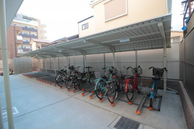 【その他共用部分】 | クローバー・グランデ田辺駅前 | 屋根付き駐輪場♪