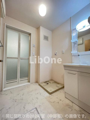 【洗面所】 | サンフルール