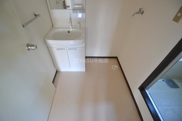 グリーンコートビーの洗面所