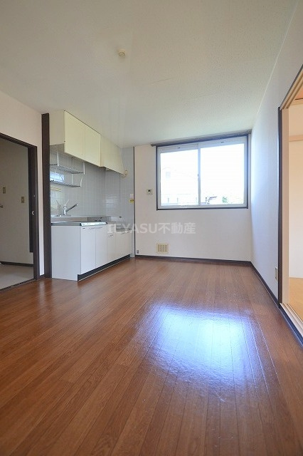 グリーンコートビーの居間・リビング