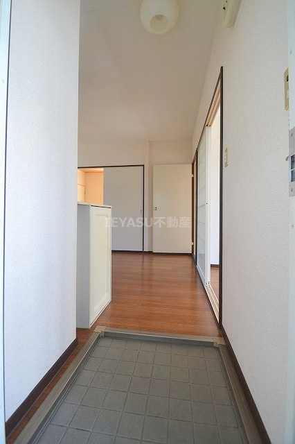 グリーンコートビーの玄関