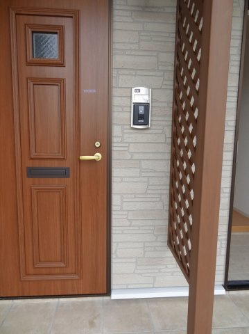 ハウスアイＣのエントランス