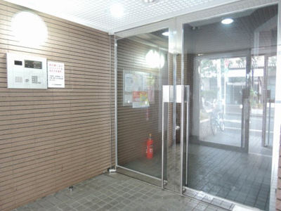 【その他共用部分】 | パレス阪東橋 | 防犯面でも安心のオートロック付です。