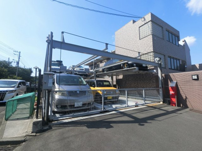 【駐車場】 | アークプラザ清水ヶ丘公園 | 機械式駐車場です。