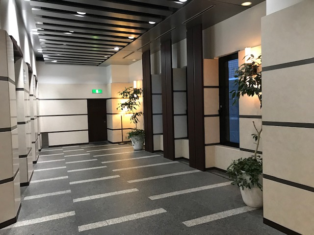 リビエラ南青山ビル