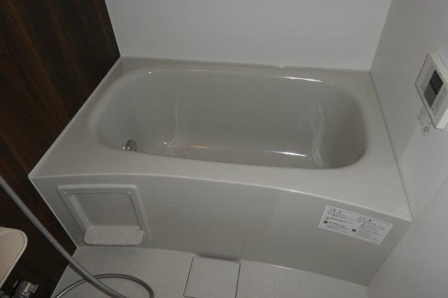 ダイヤモンド・ノアＢの浴室|追い焚き付き