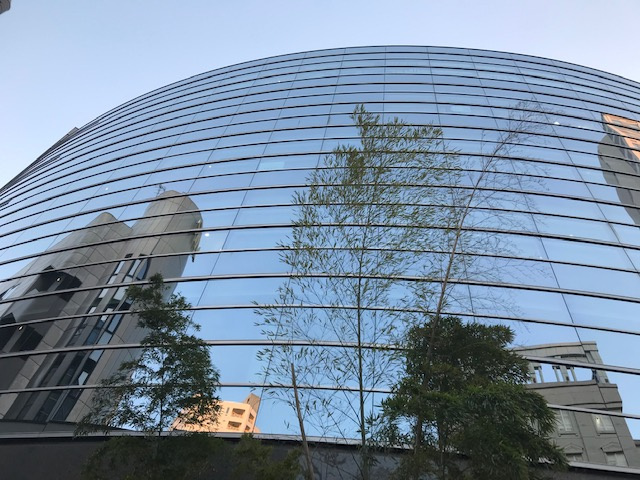 リビエラ南青山ビルの外観