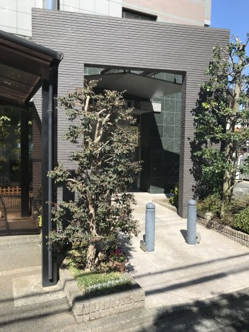 オクトフラッツKのエントランス