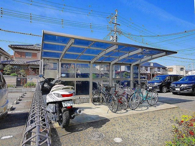 シャーメゾン富堂のその他共用部分|自転車置き場です