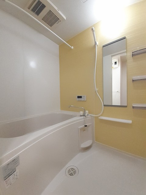 セレーノ　エムの浴室