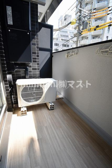 プレサンス立売堀ベルヴィルのバルコニー