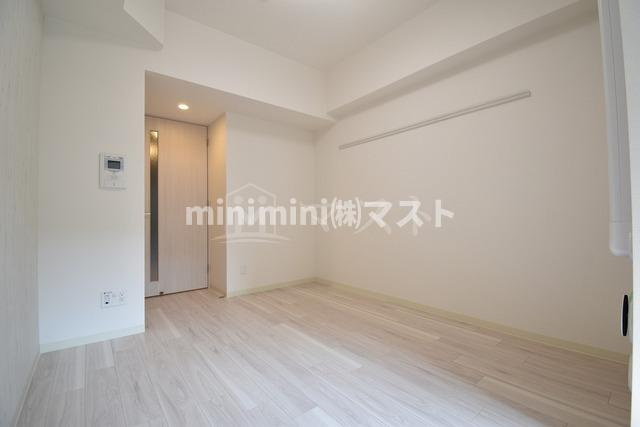 プレサンス立売堀ベルヴィルの居間・リビング