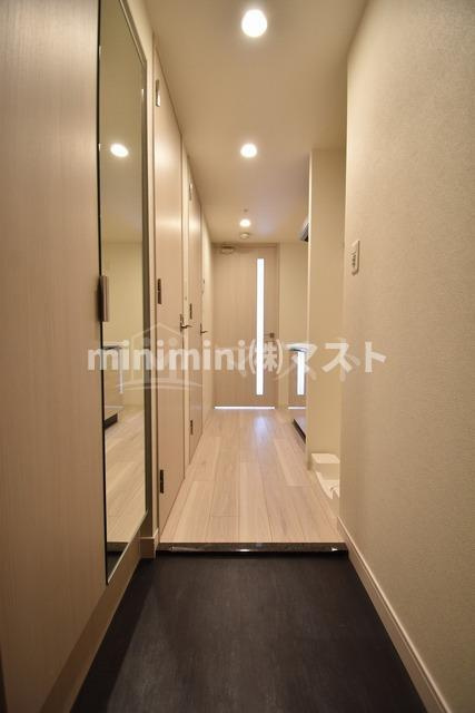 プレサンス立売堀ベルヴィルの玄関