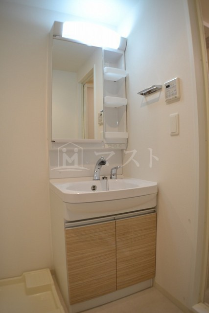 プランドール江戸堀レジデンスの洗面所