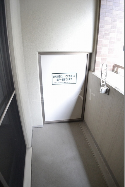レジディア江戸堀のバルコニー