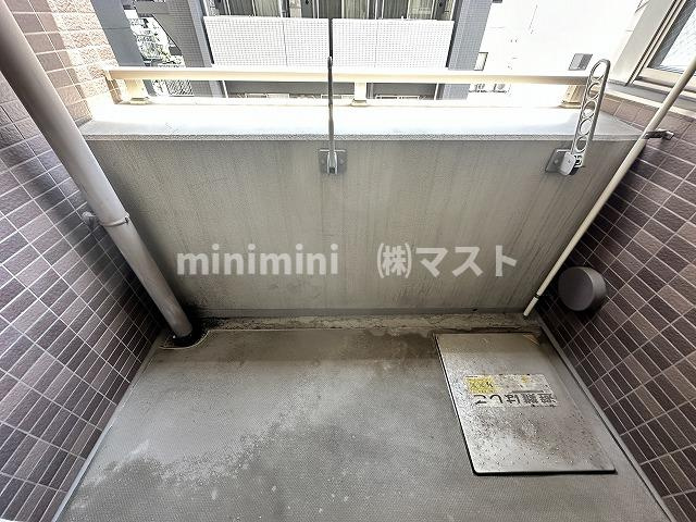 レジディア江戸堀のバルコニー