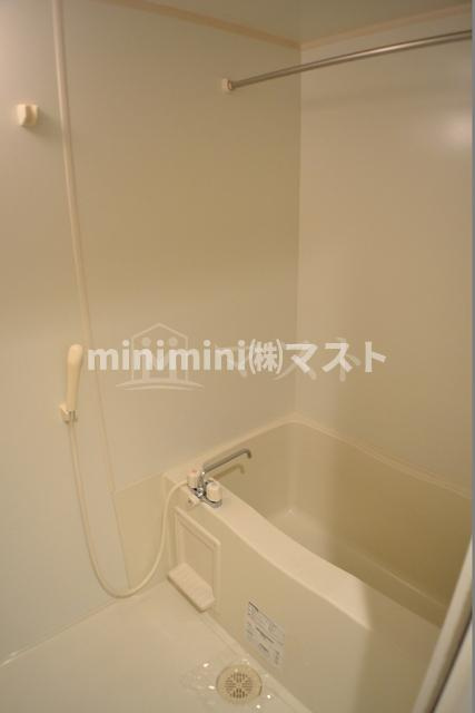 レジディア江戸堀の浴室