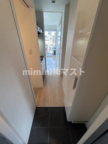 イディオスの玄関