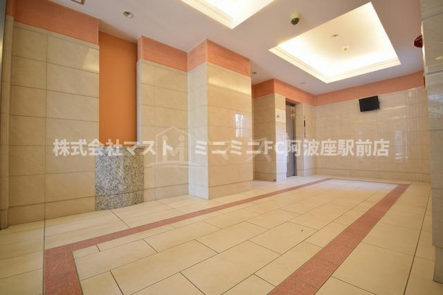 S-FORT福島EBIEのロビー