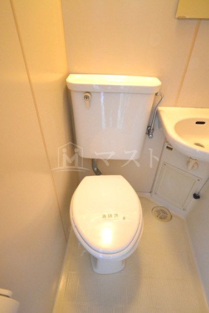 プレミール北堀江のトイレ|※同マンション別間取り参考写真
