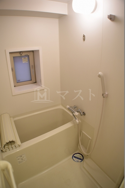 オリエンタル南堀江の浴室