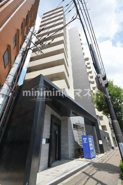 レジュールアッシュ福島の外観