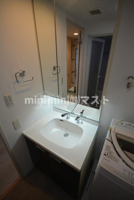 レジュールアッシュ福島の洗面所