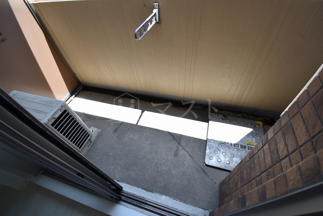 プレサンス本町ジョイスのバルコニー