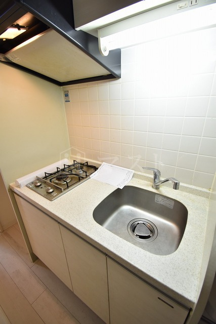 プレサンス本町ジョイスのキッチン