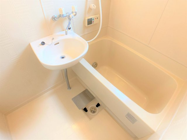 サイドポケットの浴室