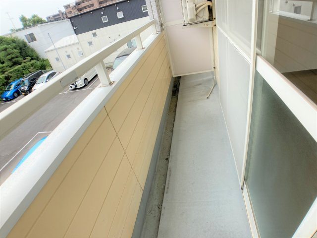 サイドポケットのバルコニー