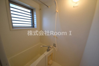 【浴室】 | ディナスティ堺筋本町 | コンパクトで使いやすいお風呂です