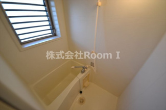 【浴室】 | ディナスティ堺筋本町 | コンパクトで使いやすいお風呂です