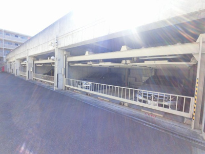 【駐車場】 | 上大岡ガーデニア弐番館 | 機械式駐車場です。