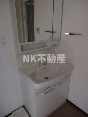 【独立洗面台】 | アンギン　ルマ（河内小阪賃貸） | 独立洗面台、朝の身支度には欠かせません