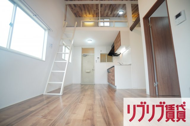 西千葉ハイリビング参番館の居間・リビング