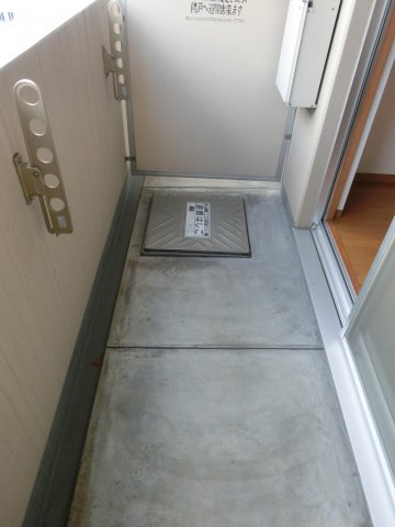 レインボーコート立売堀のバルコニー