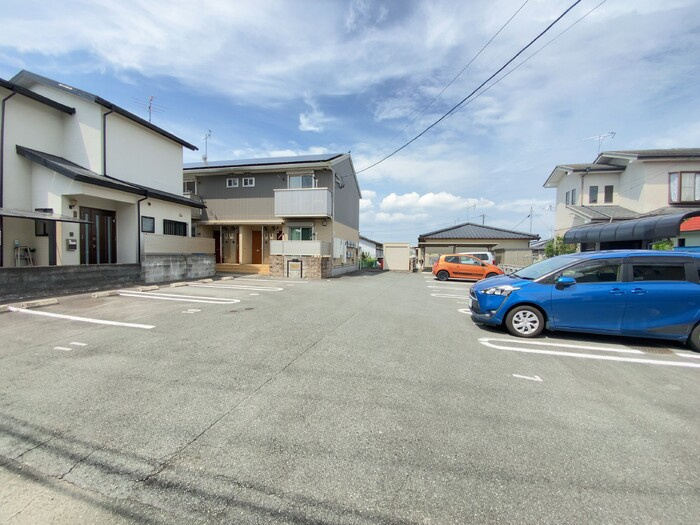 熊本市北区清水新地２丁目のアパートの駐車場