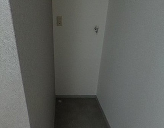 【ランドリースペース】 | 和歌山市栄谷2棟一括売アパート