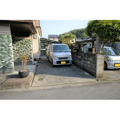 【駐車場】 | 高瀬銭渕町中古住宅
