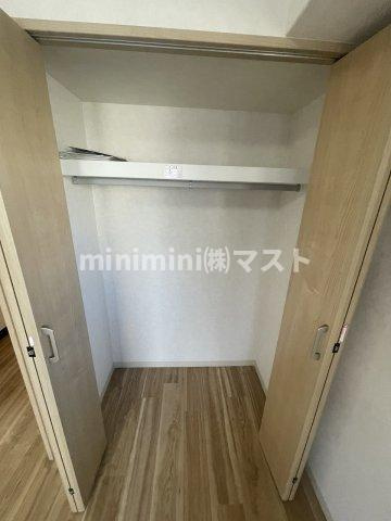 大阪市西区本田３丁目の賃貸マンションの収納