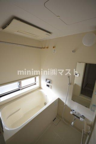 大阪市西区南堀江４丁目の賃貸マンションの浴室