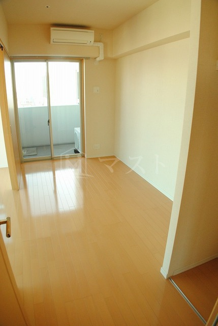 クロスレジデンス大阪新町のその他