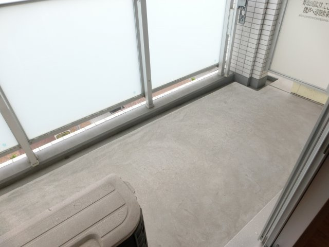 GrooveNipponbashi グルーブ日本橋のバルコニー