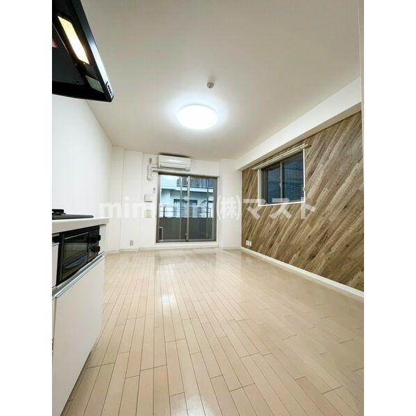 Ｍ・ＨＩＬＬＳ西本町の居間・リビング