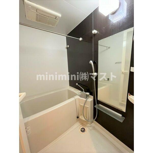 Ｍ・ＨＩＬＬＳ西本町の浴室