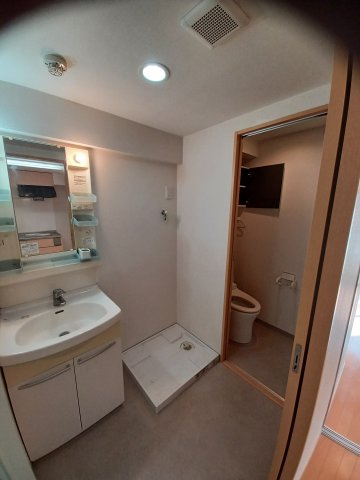 ＶＩＮＧＴ　ＥＴ　ＵＮの洗面所