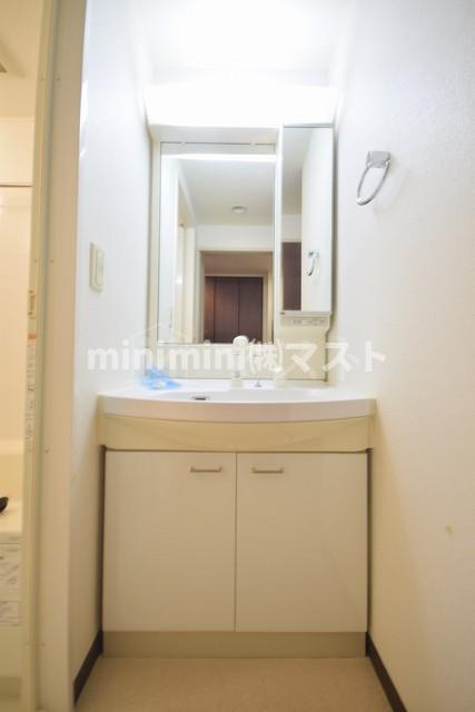 レジディア靭公園の洗面所