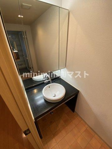 エスリード西本町の洗面所
